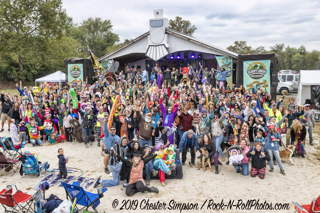 Sleepy Creek Harfest Crowd Photo - 2019Mama Corn